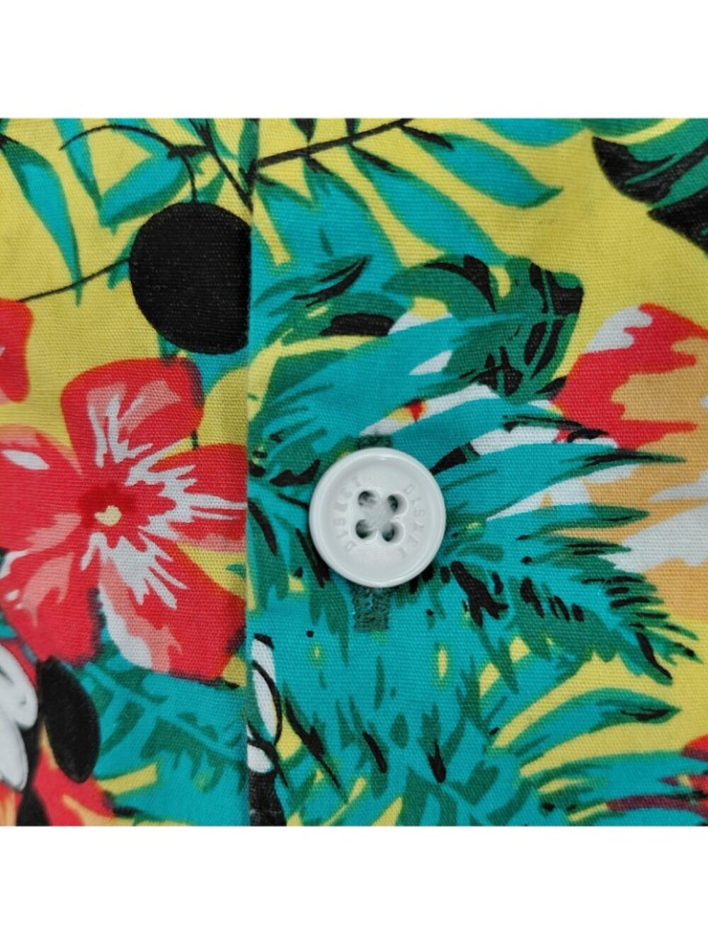 Disney Shirt Mens Medium Mickey Mouse Hawaiian Tropical Button Up Travel Dad - Picture 5 of 12